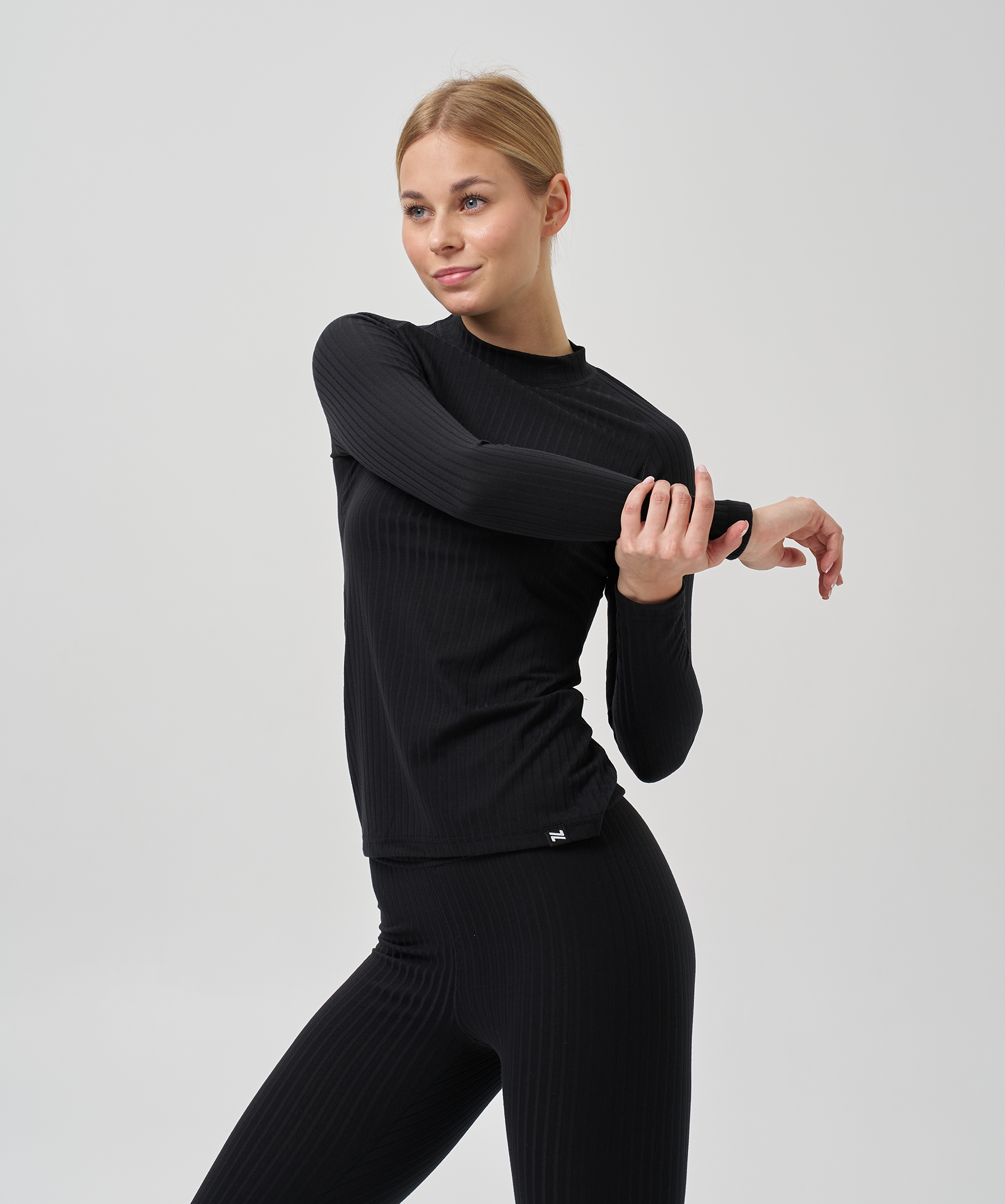 Комплект термобелья Nordski Advance Black W