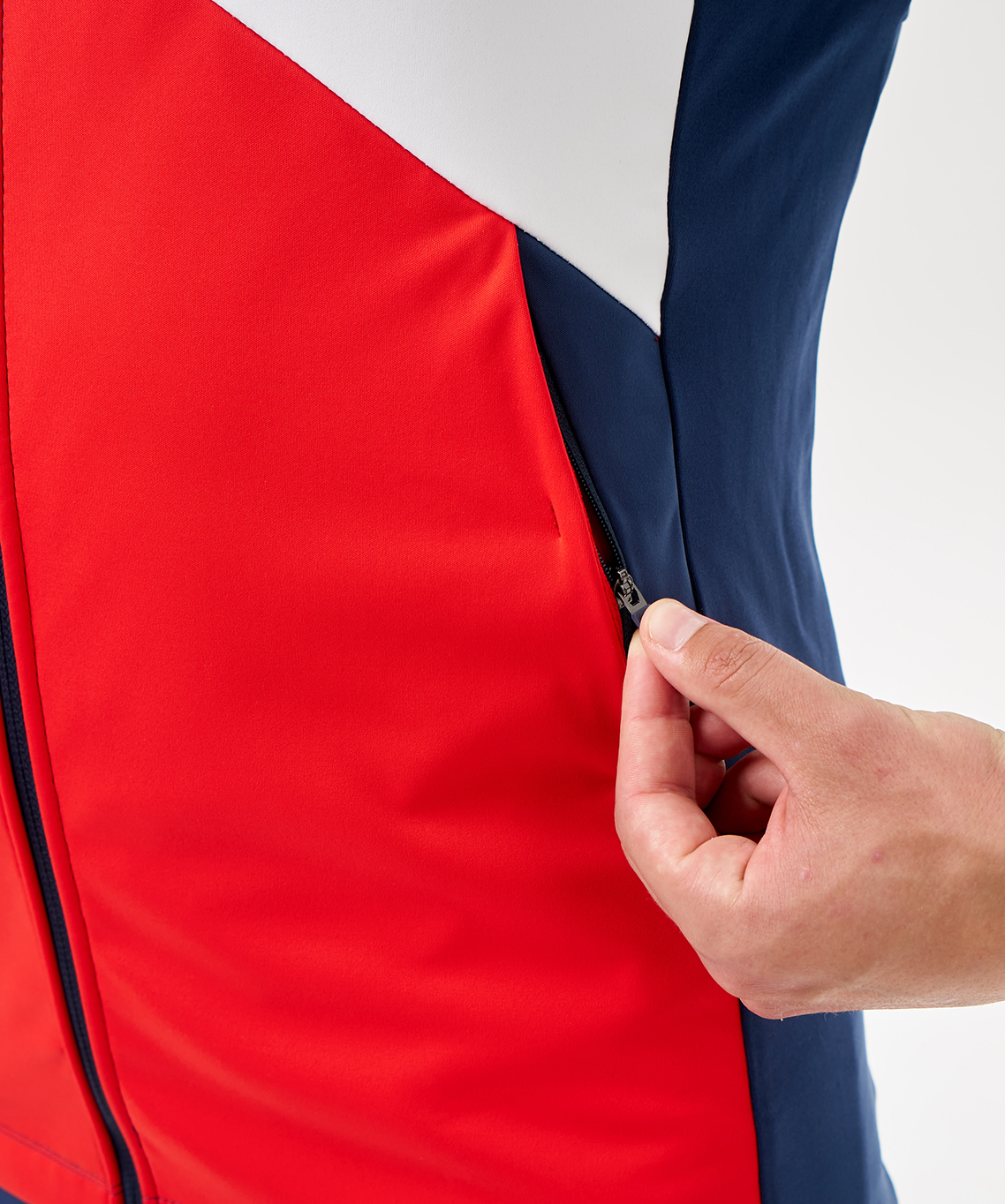 Тренировочная куртка Nordski Pro 2.0 White/Red/Blue